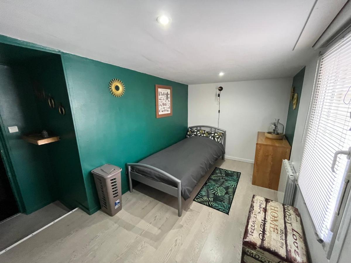 Chambres D'Hotes A La Forge Du Coglais La Selle-en-Cogles Exteriér fotografie