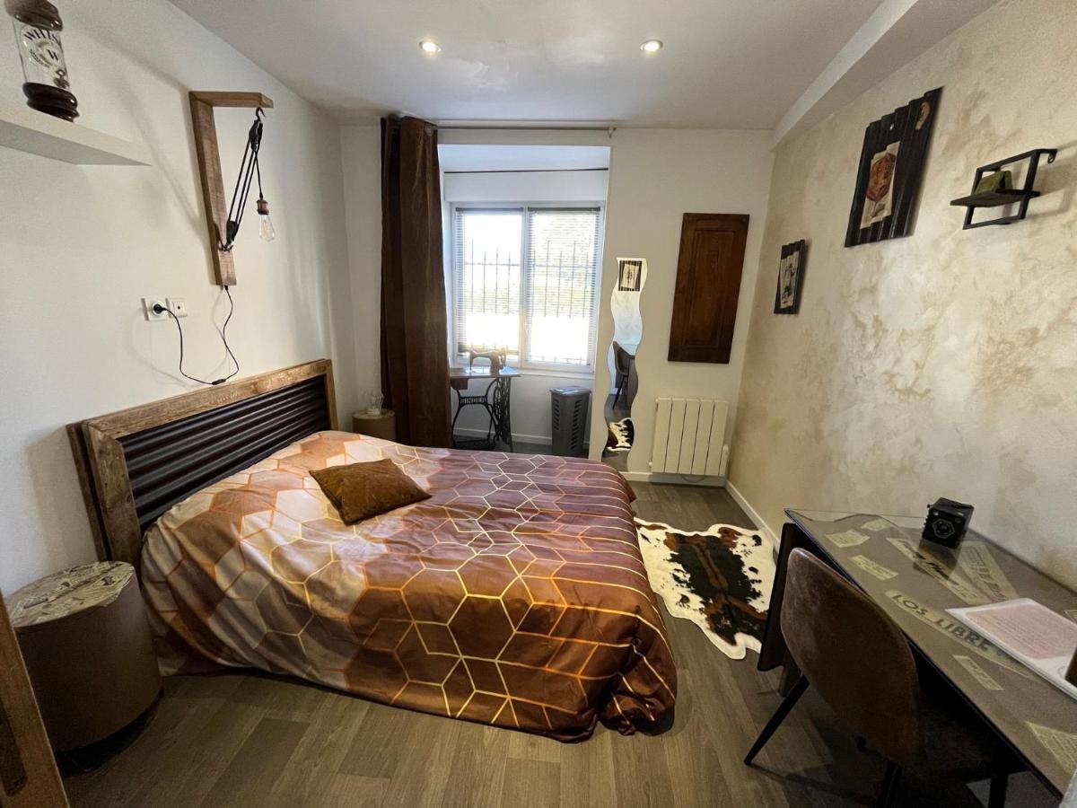 Chambres D'Hotes A La Forge Du Coglais La Selle-en-Cogles Exteriér fotografie