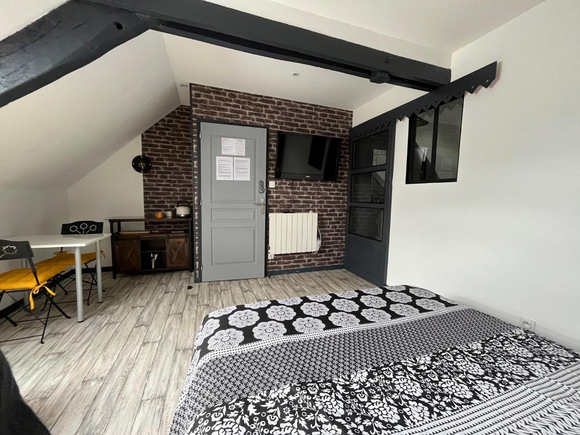 Chambres D'Hotes A La Forge Du Coglais La Selle-en-Cogles Exteriér fotografie